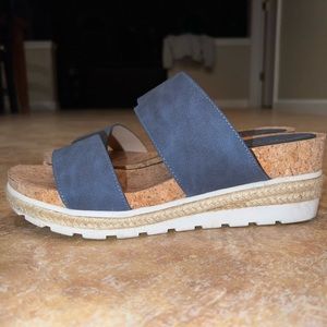 ADRIENNE VITADINI SANDALS